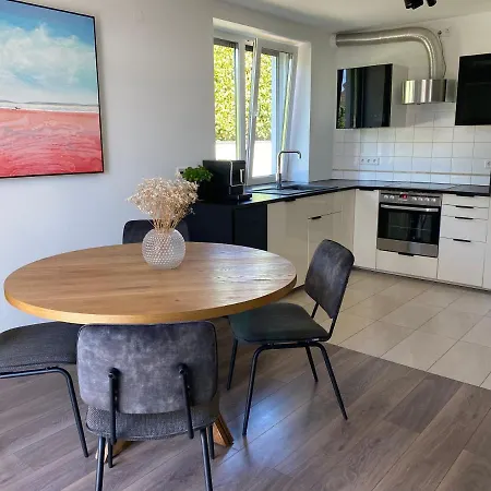 Apartment Eins Zwei Drei Deins Lohfelden